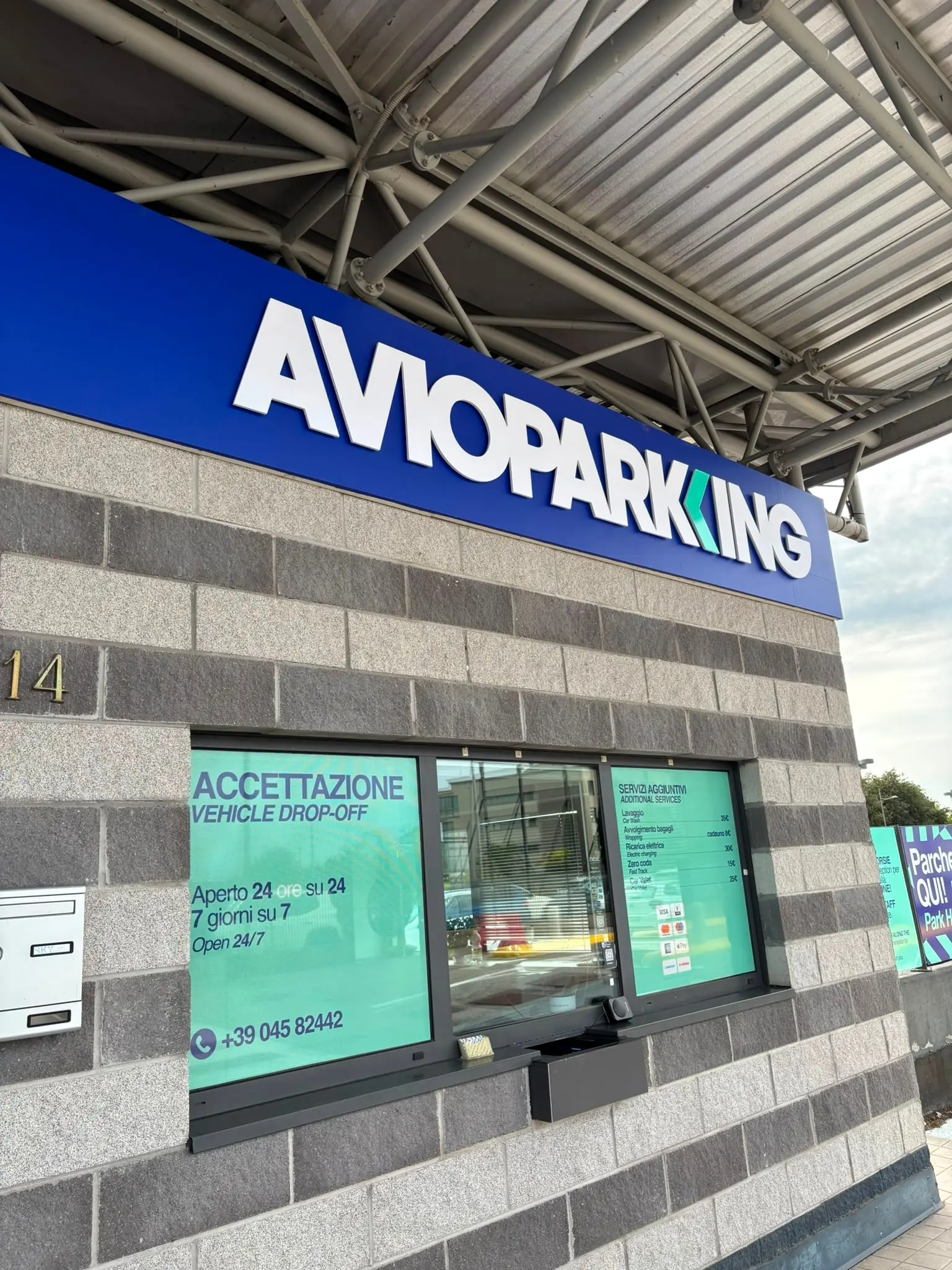 Airport car park